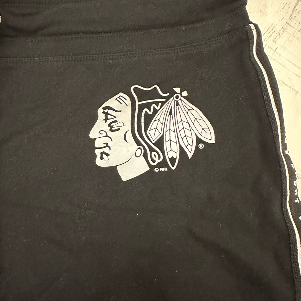 Chicago Blackhawks DKNY Sport Women’s Black Brooke Jogger Pants Size L - Picture 4 of 9